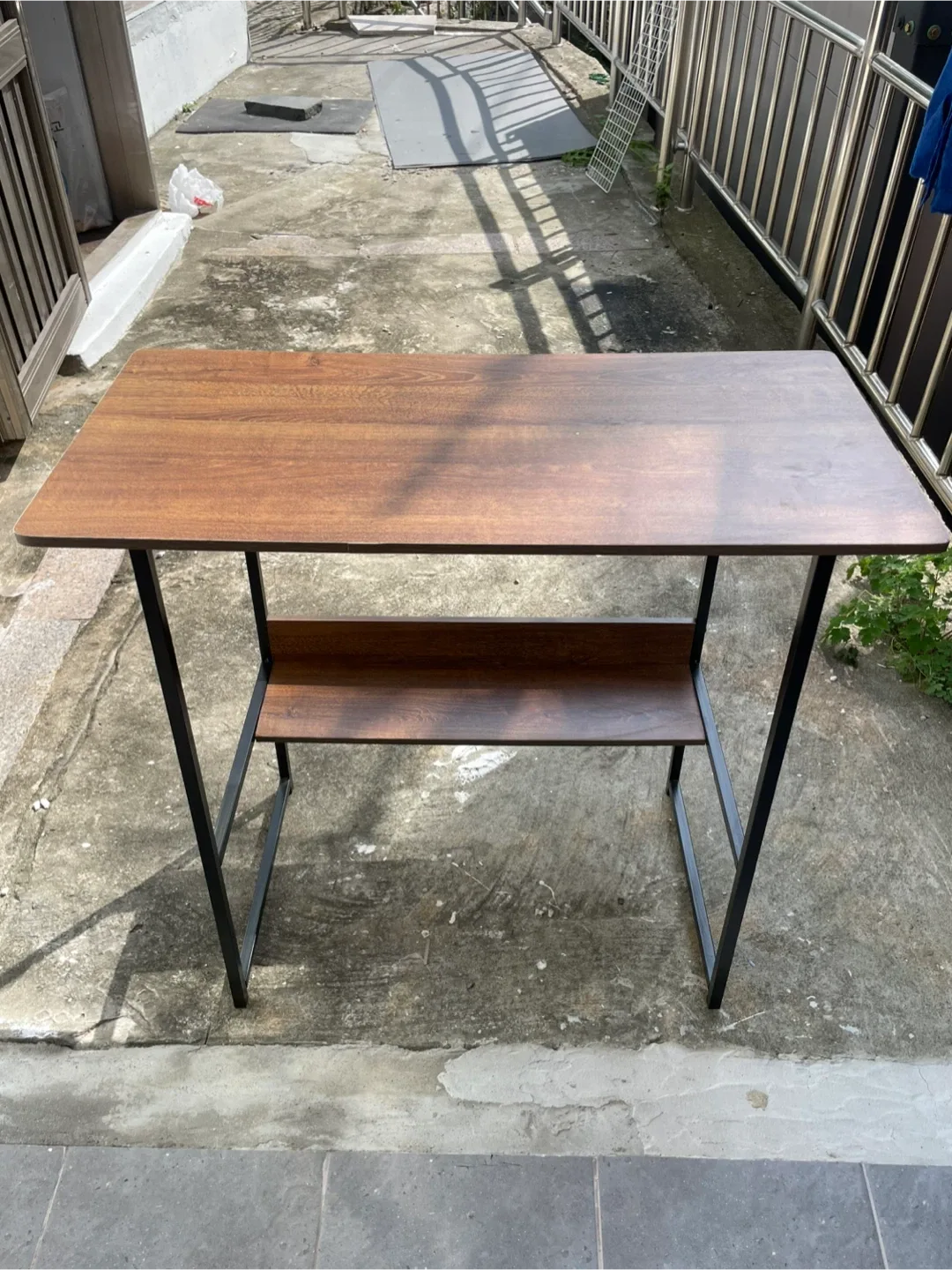 원목 철제 프레임 선반 책상