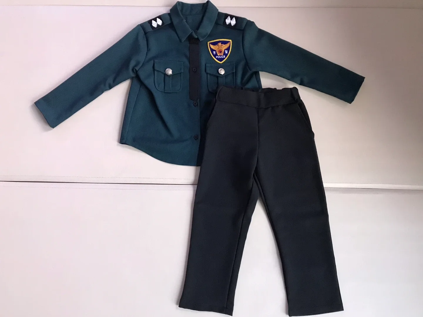 아기다람쥐 경찰복 중고(1회 잠깐 착용)-M(7호)