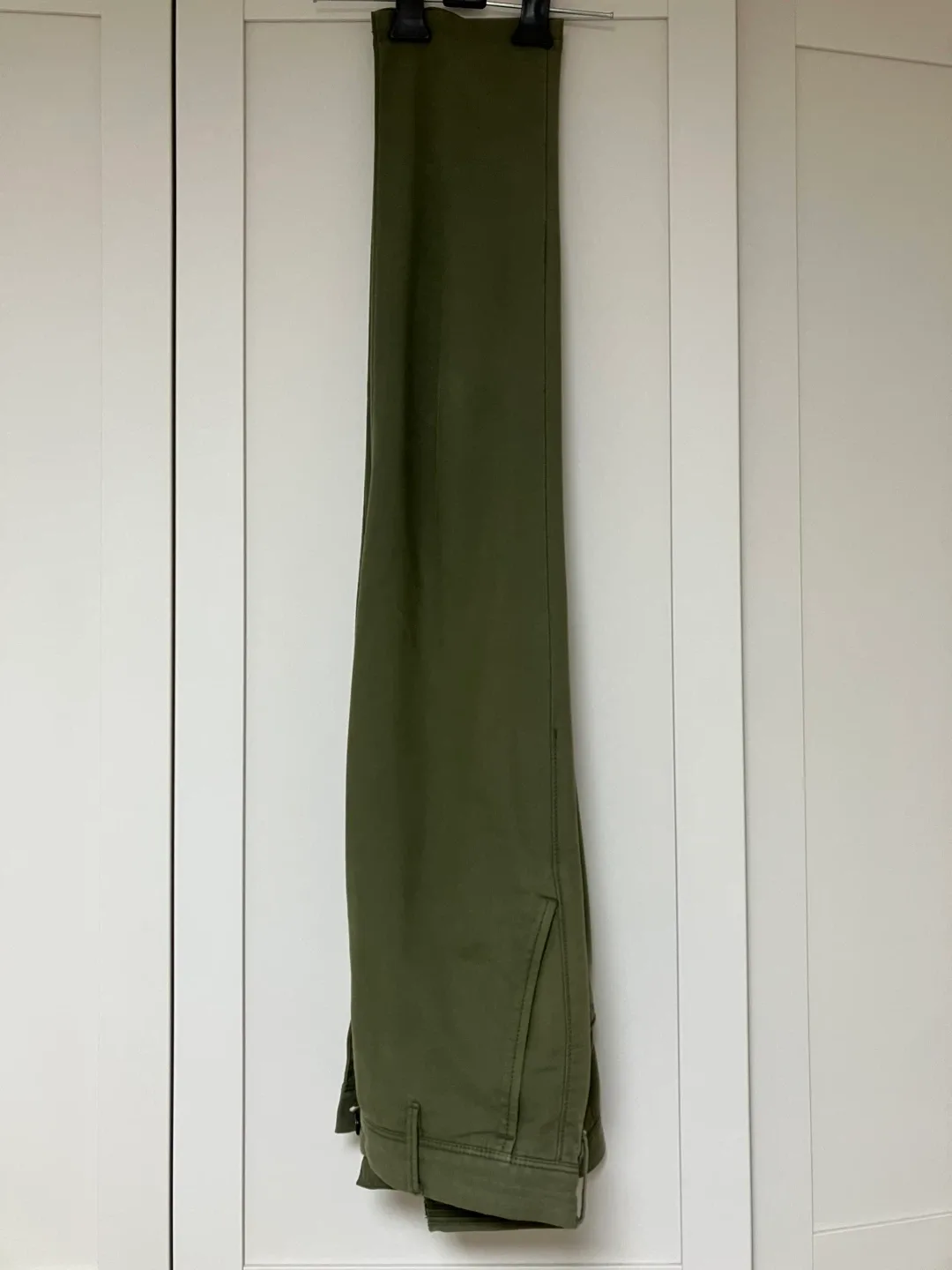 (백화점판)인코텍스 써머사틴 슬림핏 바지