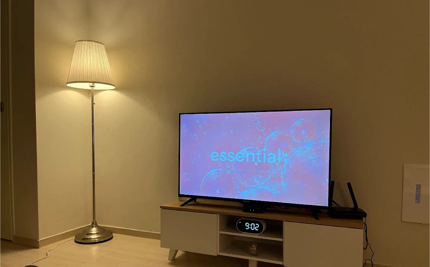 폴라로이드 43인치 109cm TV 초저가 중고 급판매 빨리팔려요