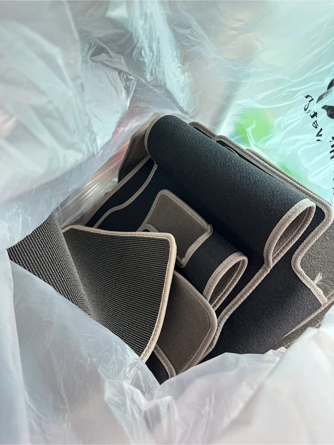 카니발 4세대 9인승 바닥매트 새것