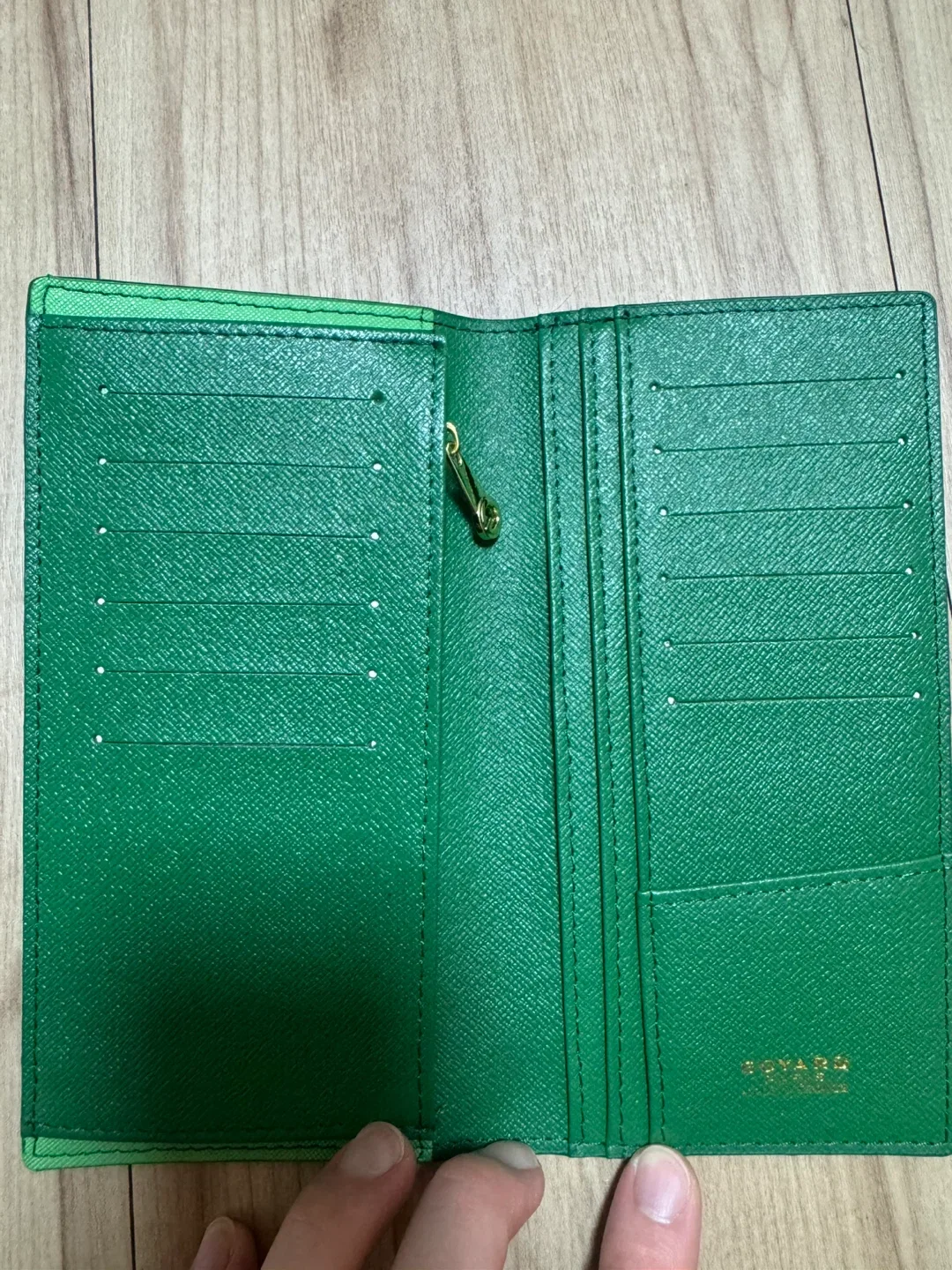 고야드 장지갑 팝니다.