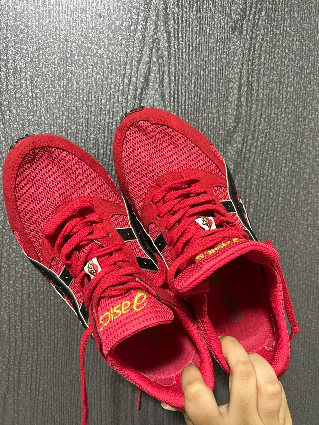 정품 아식스 타사질 운동화 240