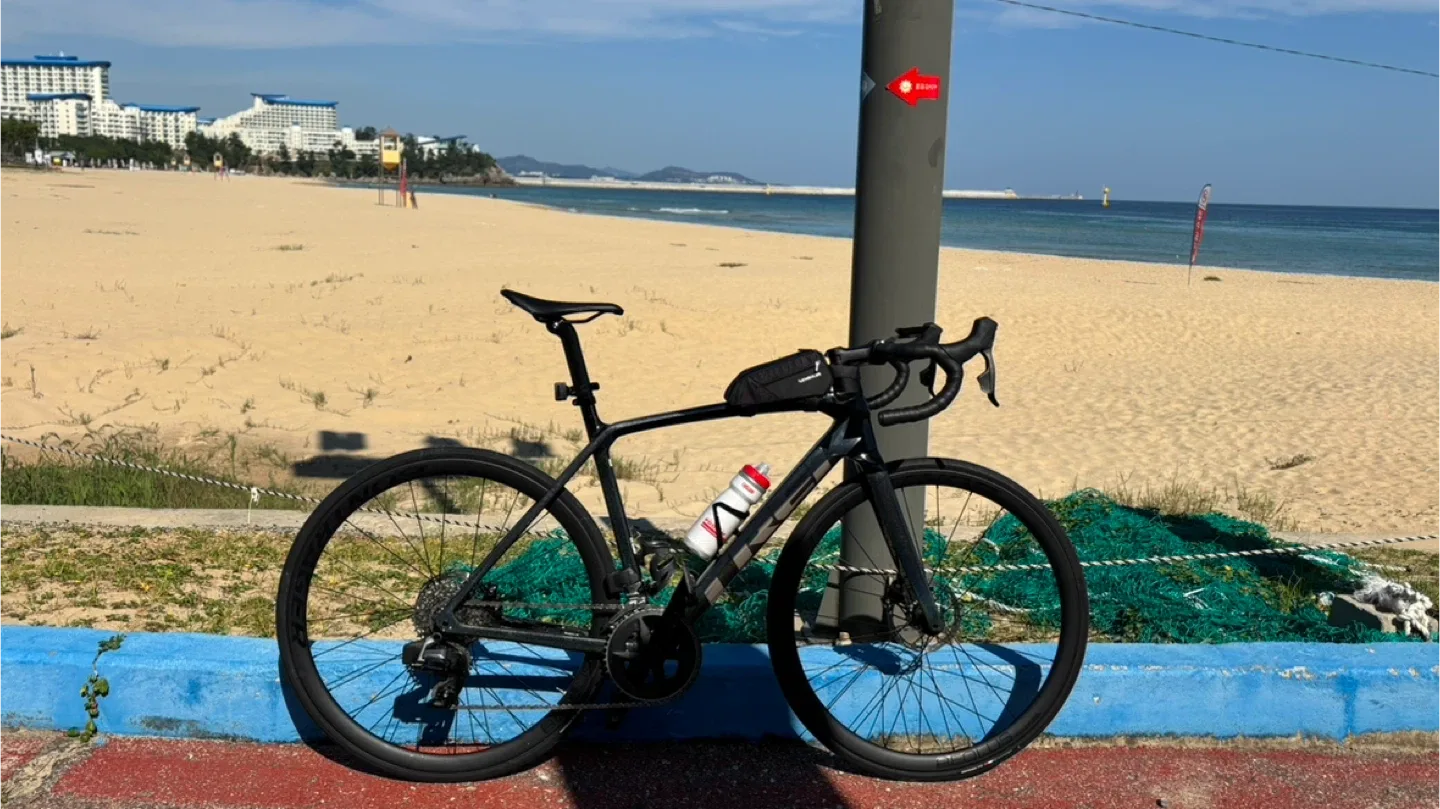 2023 트렉 에몬다 sl6 스램라이벌 이탭 12단 S급 판매