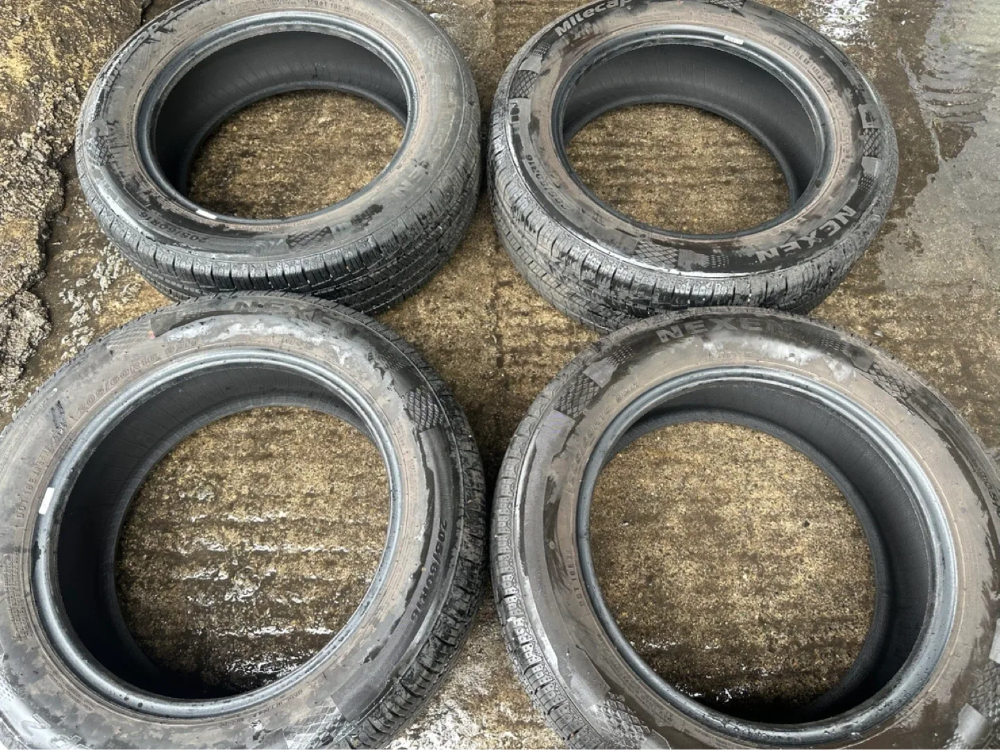 205 60 16 넥센 마일캡2 중고타이어