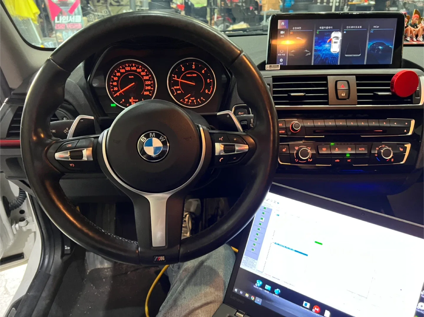 BMW M 핸들 (패들쉬프트) 정품 중고 팝니다.