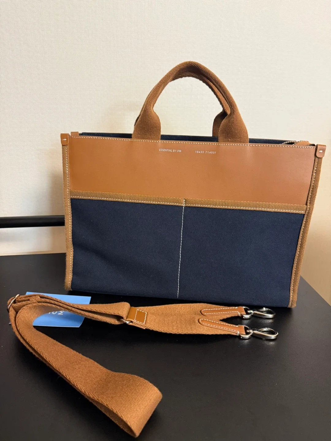 유엠유엠 캔버스백 (스트랩 탈부착)