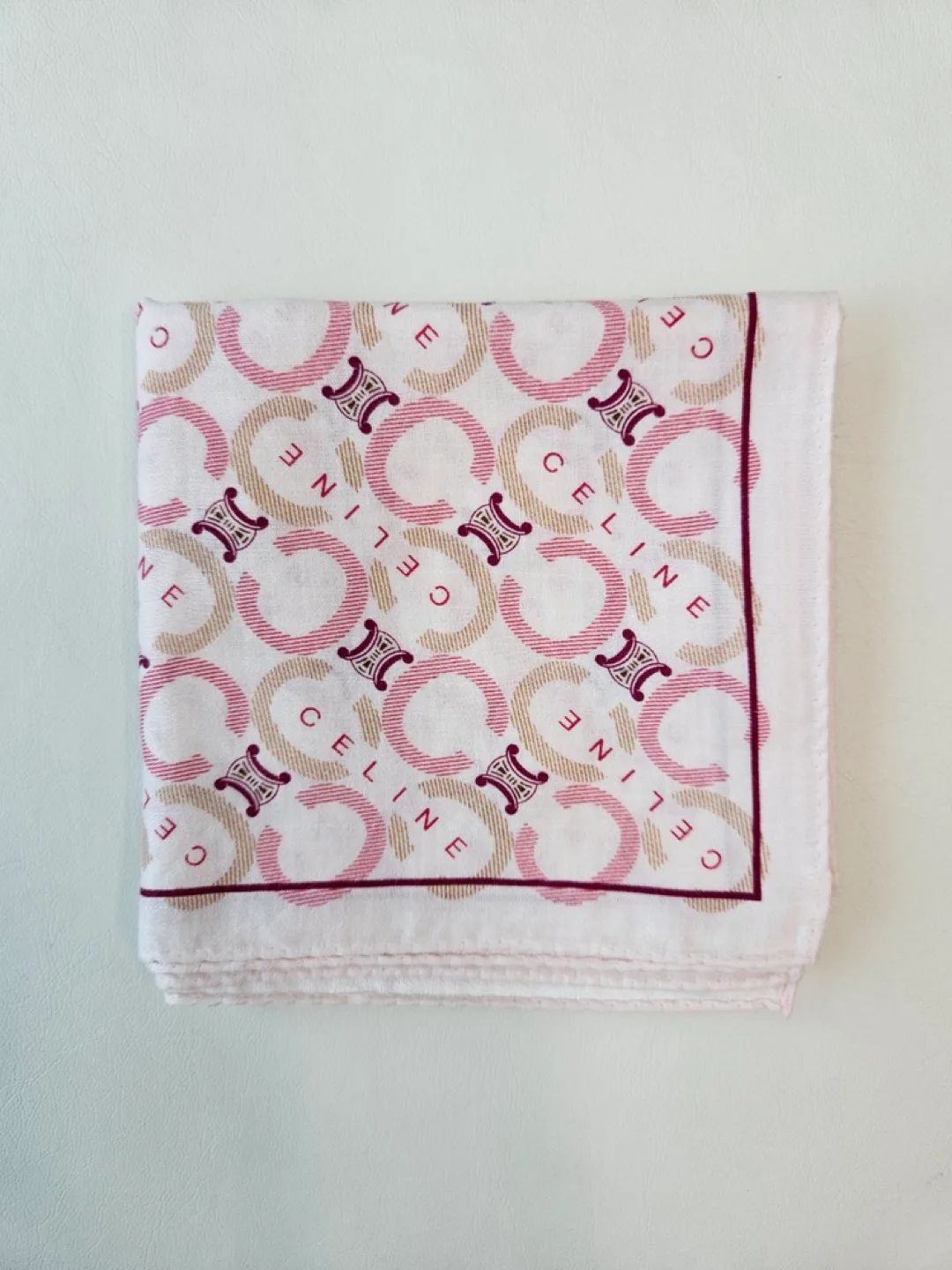 중고 셀린느 손수건 쁘띠스카프 정품 판매합니다