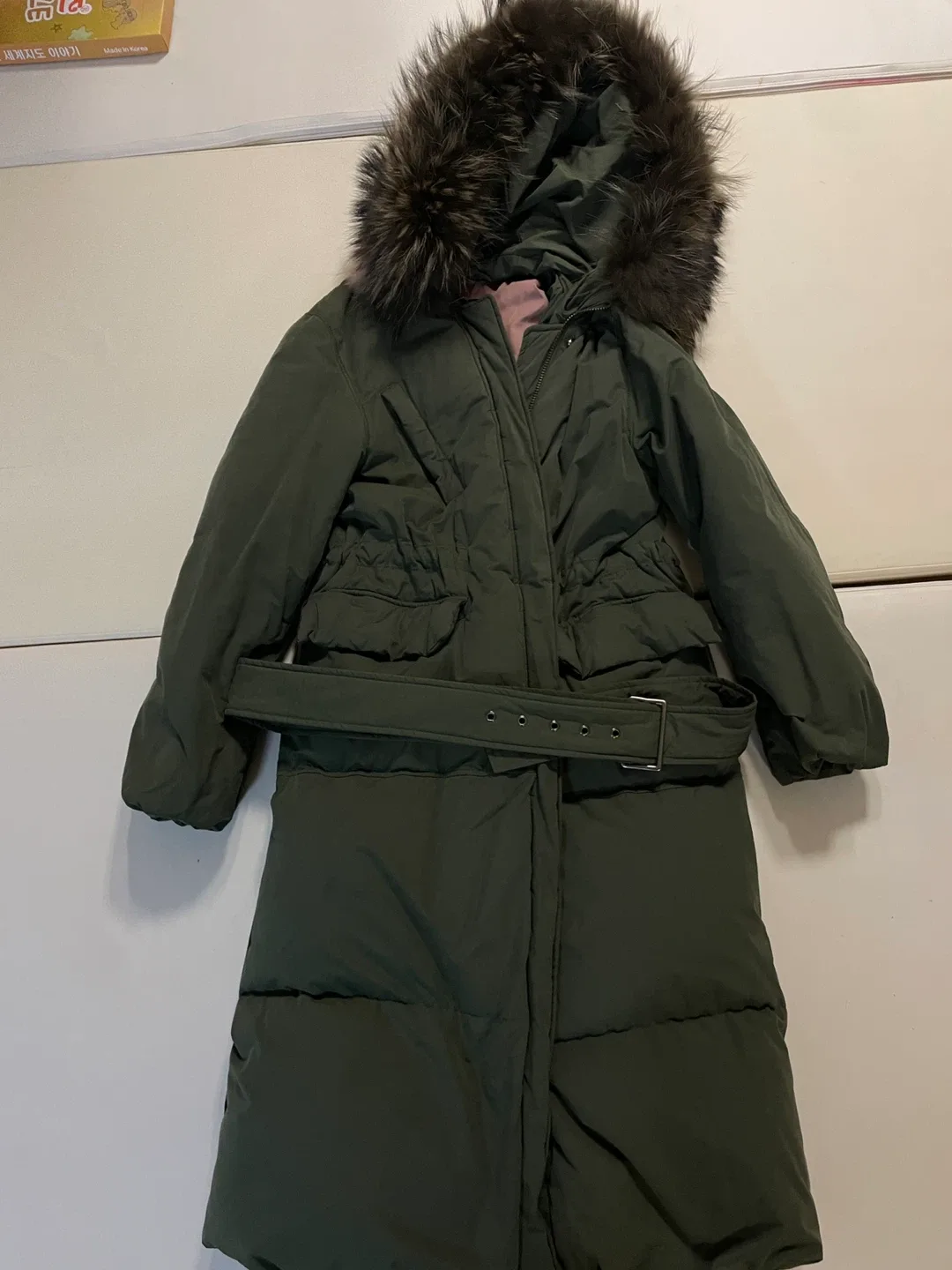 지컷 라쿤퍼 구스다운 롱 패딩 55