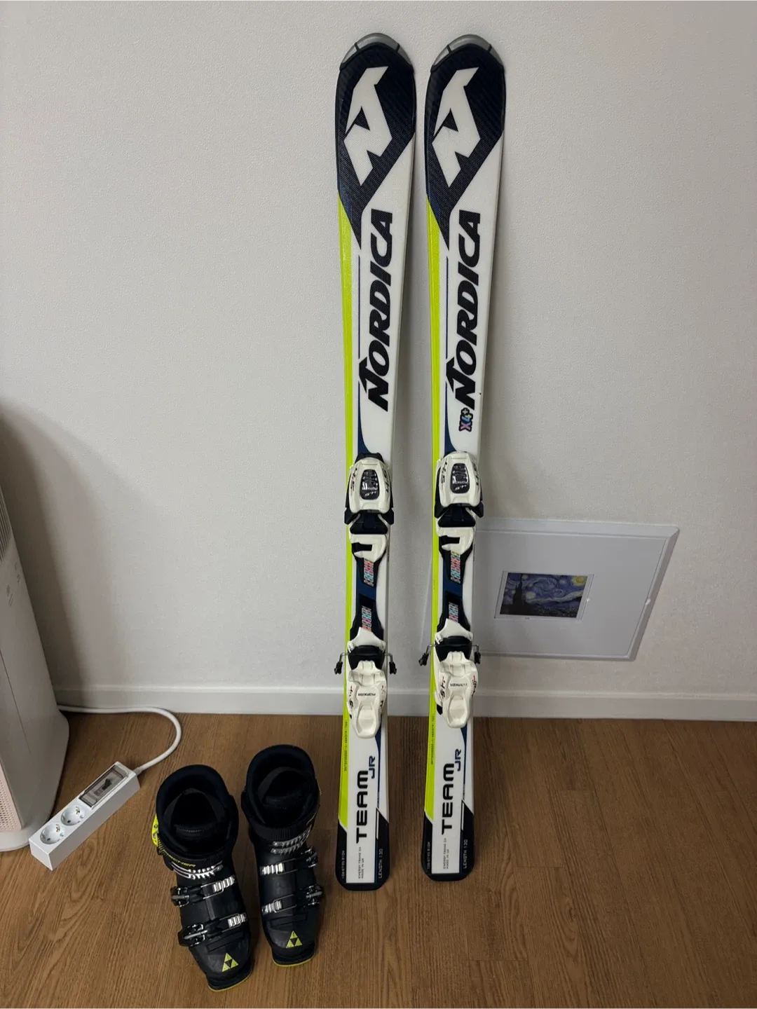 주니어 노르디카 스키 130 & 피셔 부츠 225