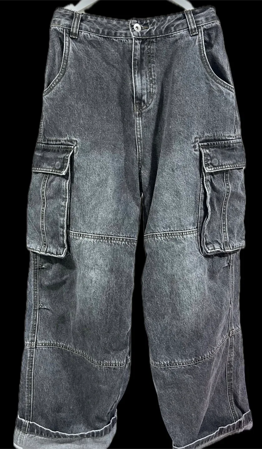 회색 와이드 카고 바지(무신사에서 구매)