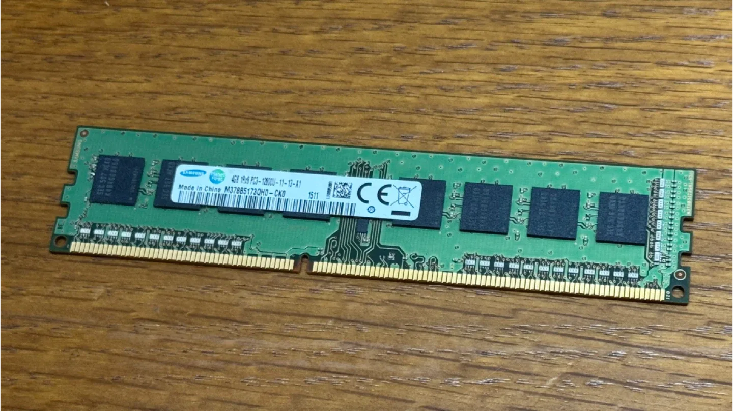 [중고품] 삼성전자 컴퓨터 데스크탑 램 4G 1Rx8 PC3-12800U