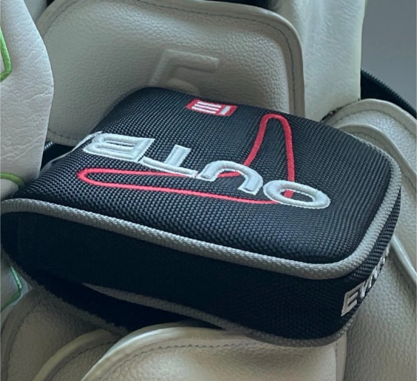 이븐롤 아웃백 퍼터