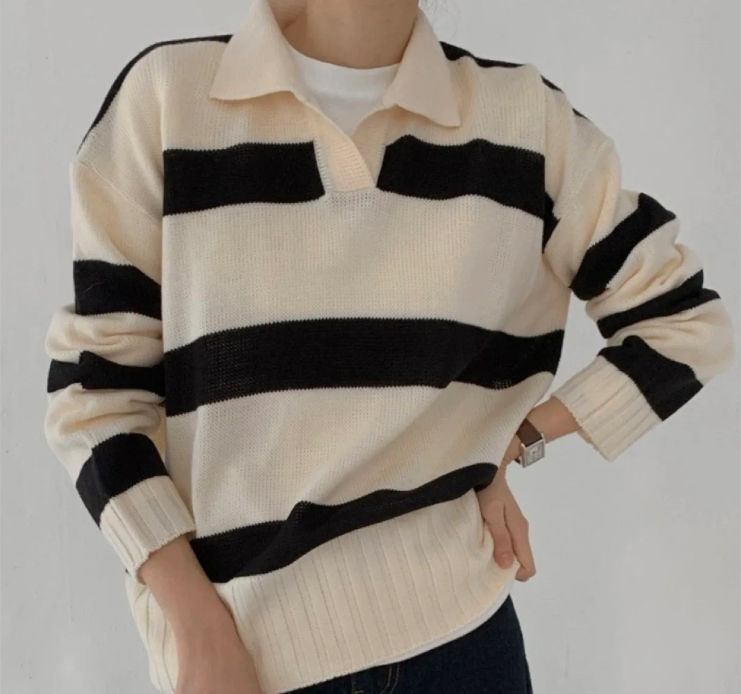 카라 스트라이프 니트 (새상품)