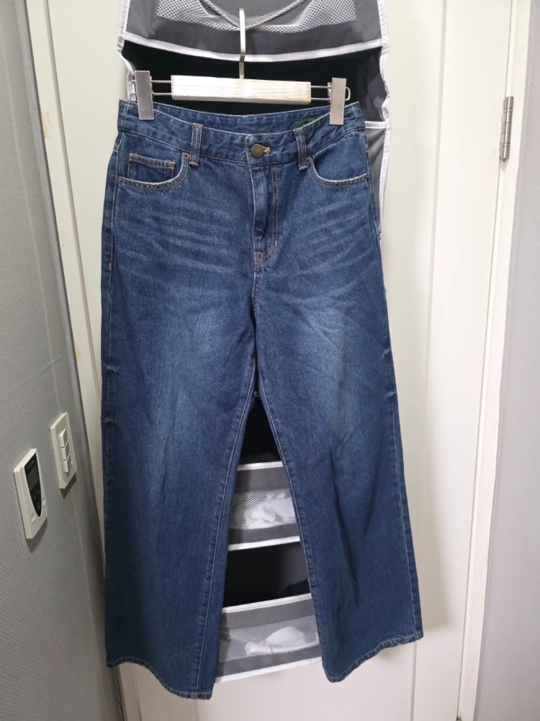 빈폴 와이드핏 청바지 26