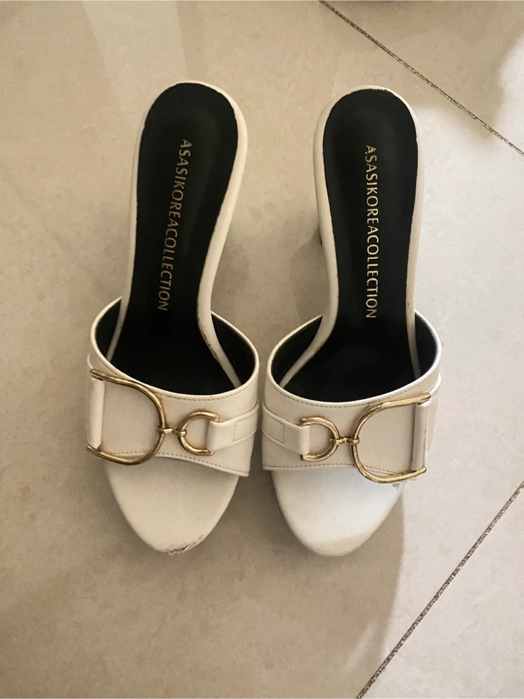 Dior st 화이트 뮬 샌들 230