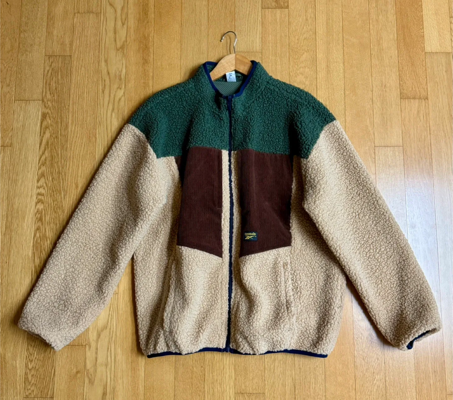 리복 후리스 자켓 XL사이즈 중고 팝니다.