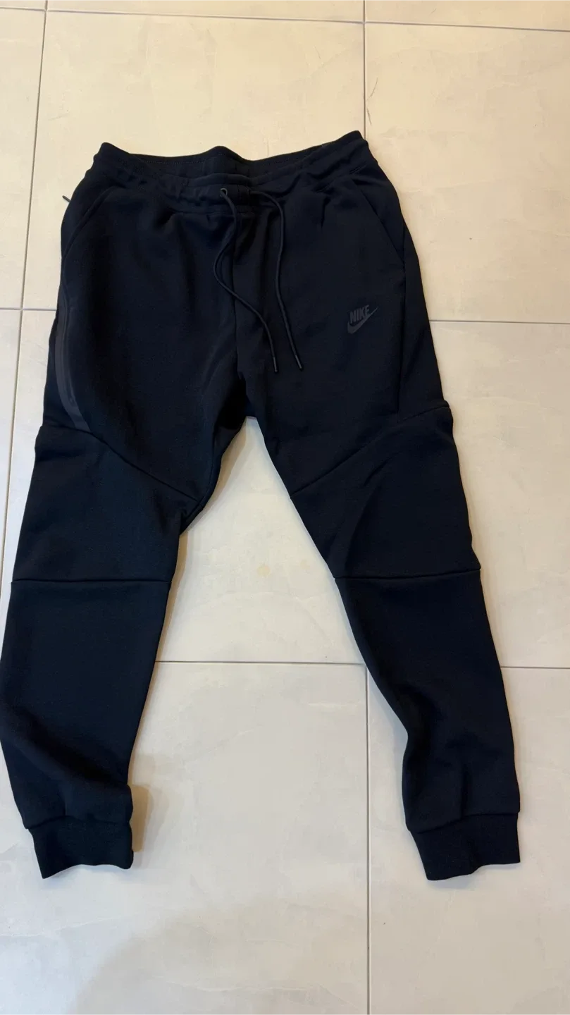 나이키 테크 플리스 조거