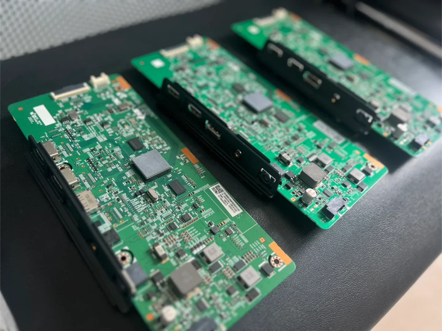 C32JG5* Q 모니터 AD보드