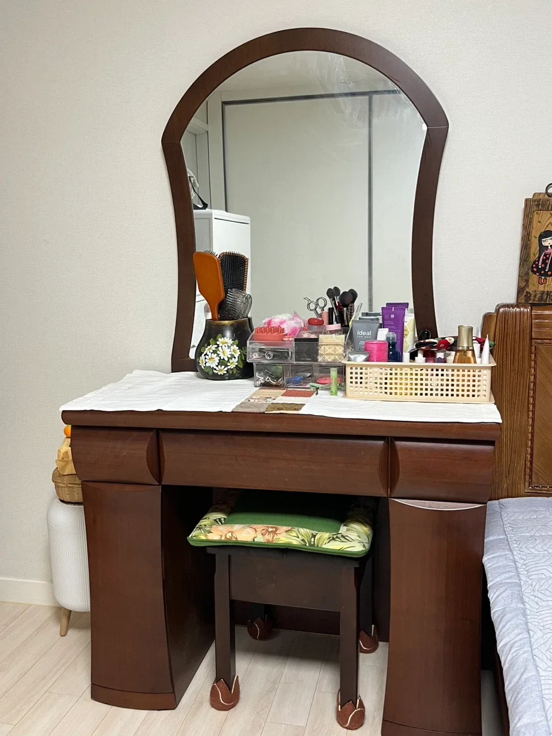 (무료나눔) 원목 화장대 의자 세트