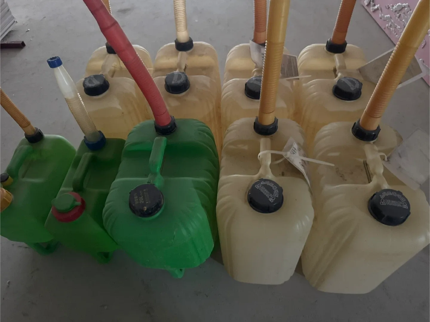 중고 연료통 총9통