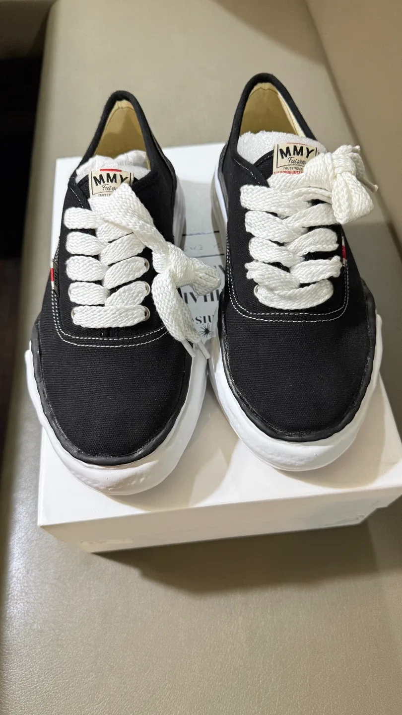 미하라야스히로 베이커 og솔 블랙 42새상품