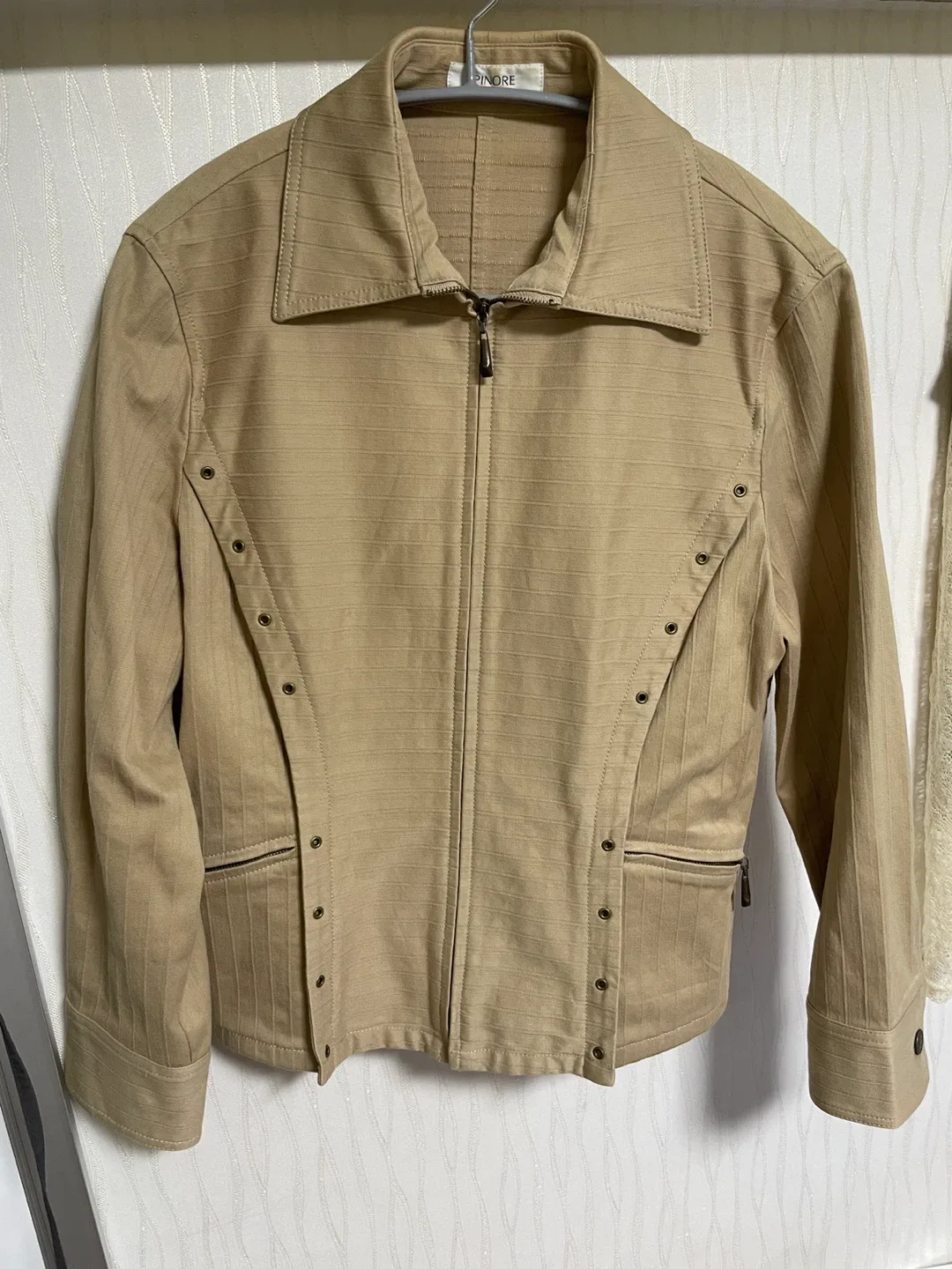 미착용) 베이지 자켓