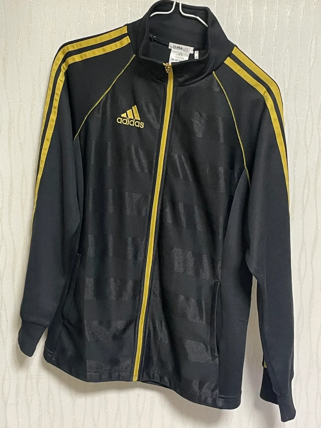 아디다스 검골 집업