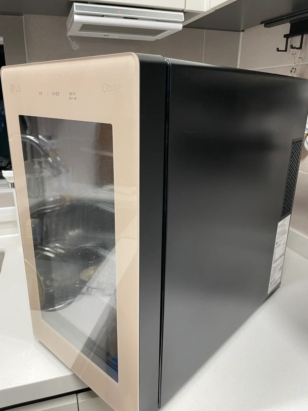 (마지막끌올)LG 오브제 와인셀러 8구 중고판매합니다.