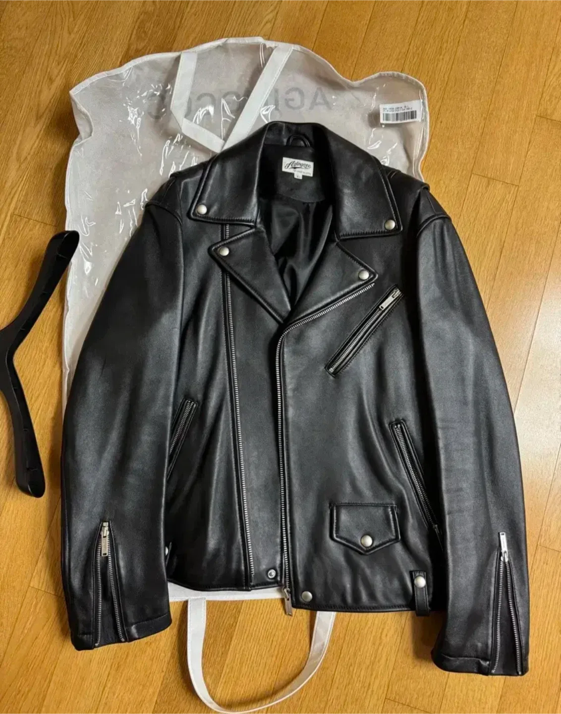 에이징씨씨씨 양가죽 라이더자켓 L사이즈 중고 팝니다.