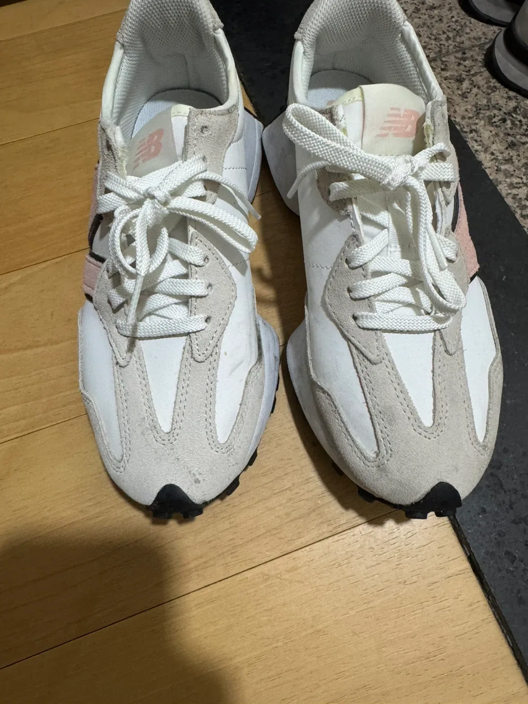 뉴발란스 327 화이트 핑크 운동화