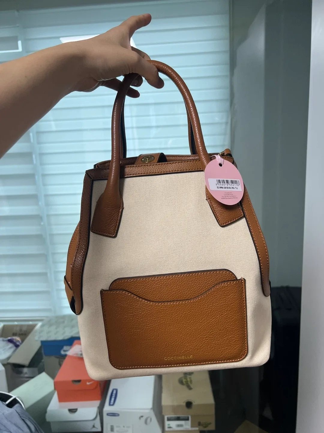 (중고지만 2회실착 미만) 코치넬레 이베이지 캔버스백