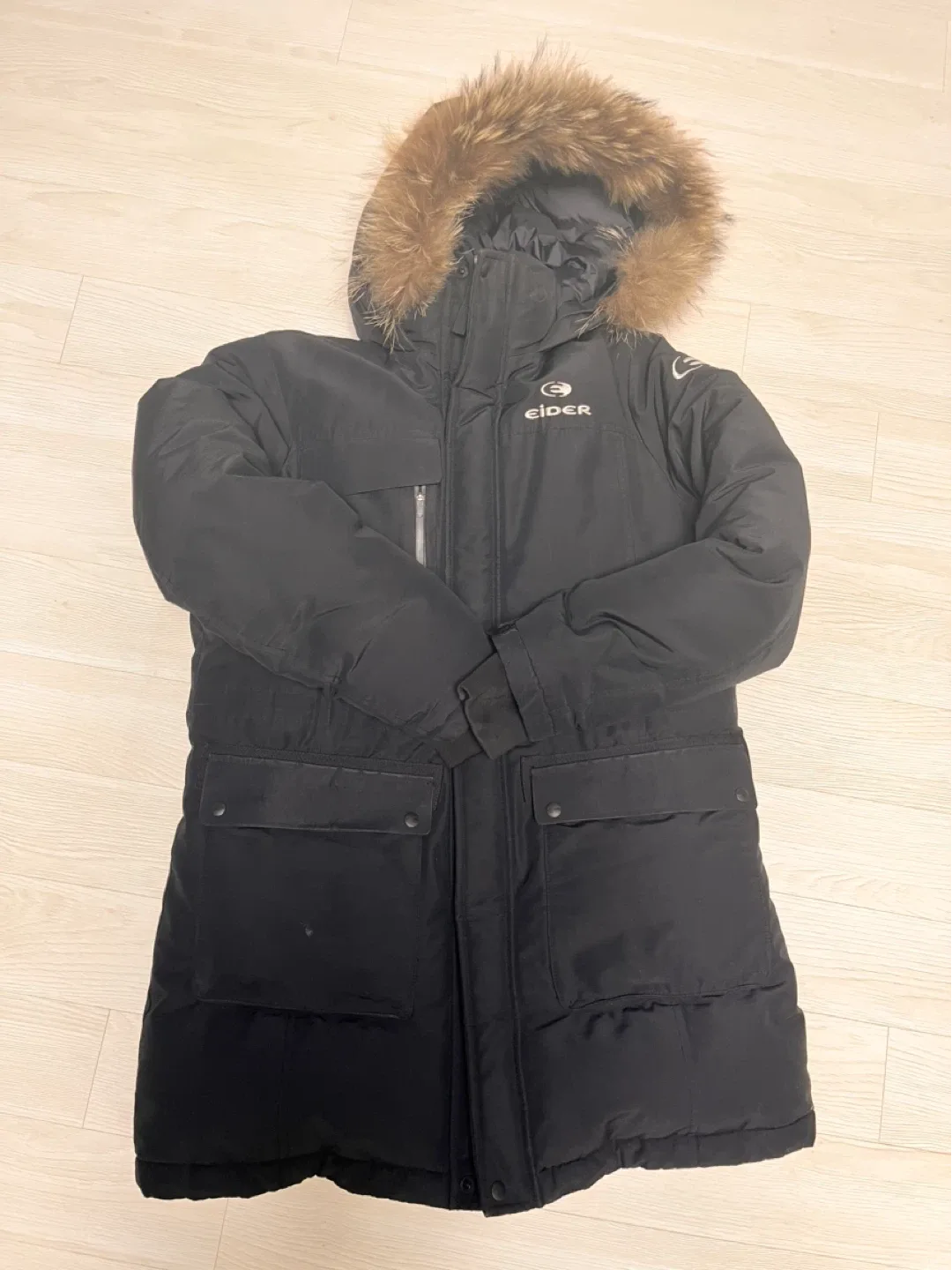 아이더 블랙 구스다운 패딩 M