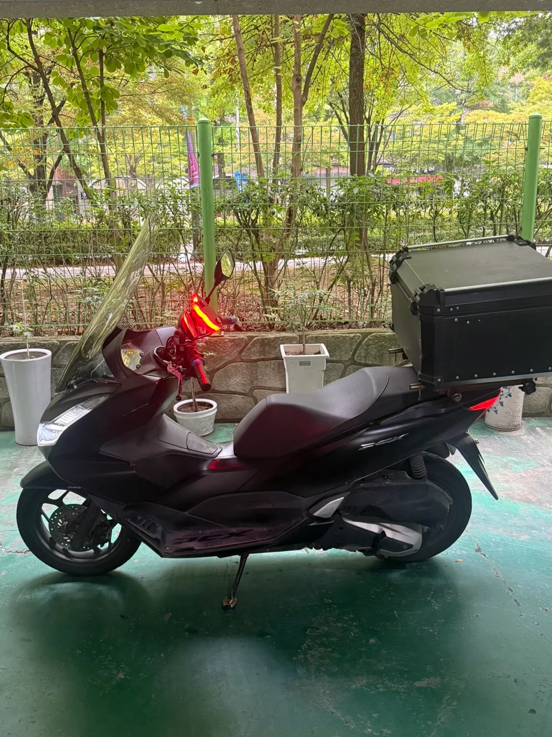 21년식 pcx125ABS 중고 팝니다