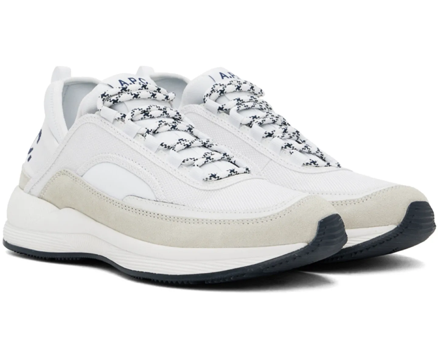 A.P.C 아페쎄 화이트 런 어라운드 스니커즈 235사이즈