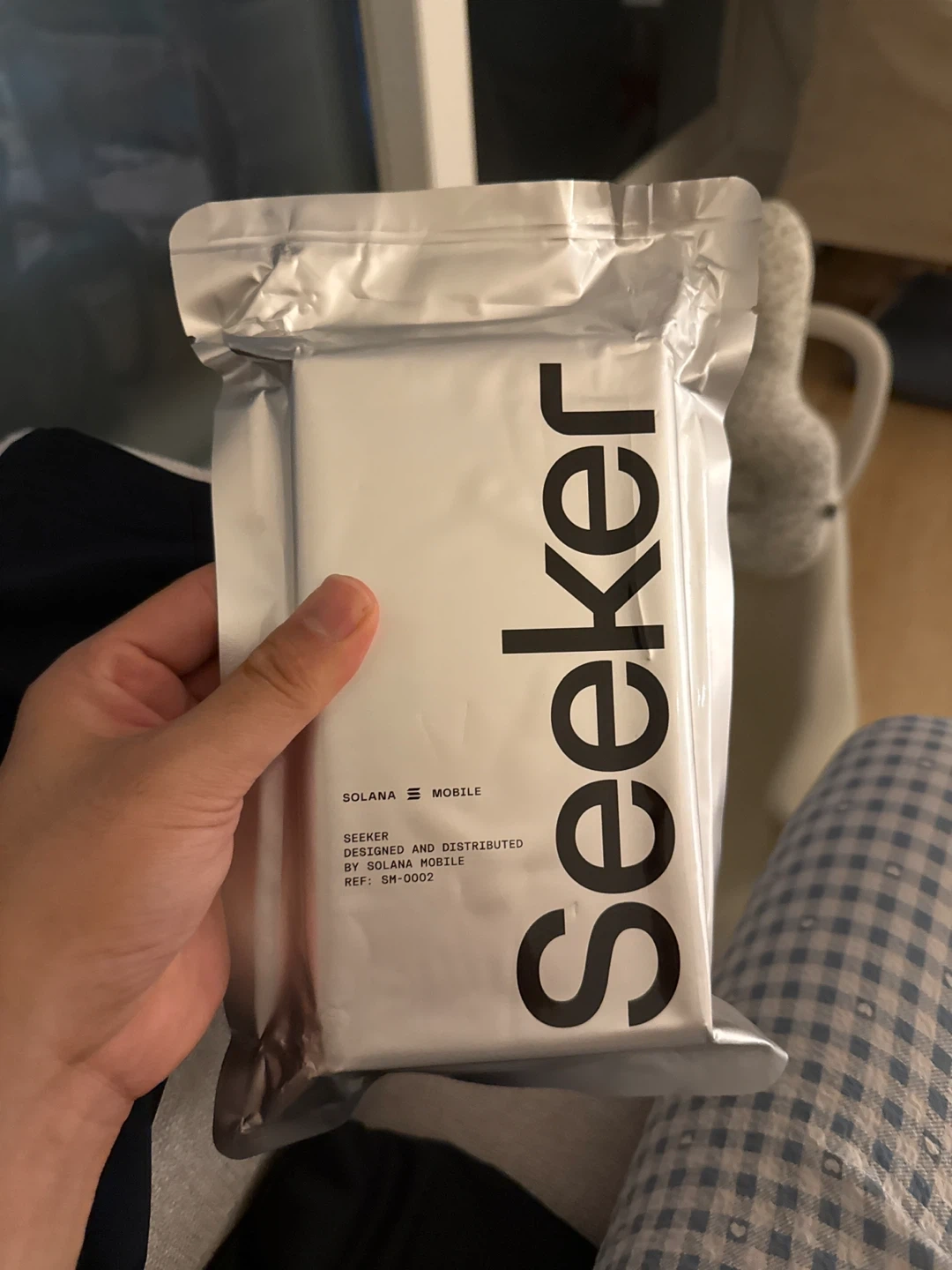 솔라나 시커폰 미개봉 팝니다. | 디지털기기 | 당근 중고거래