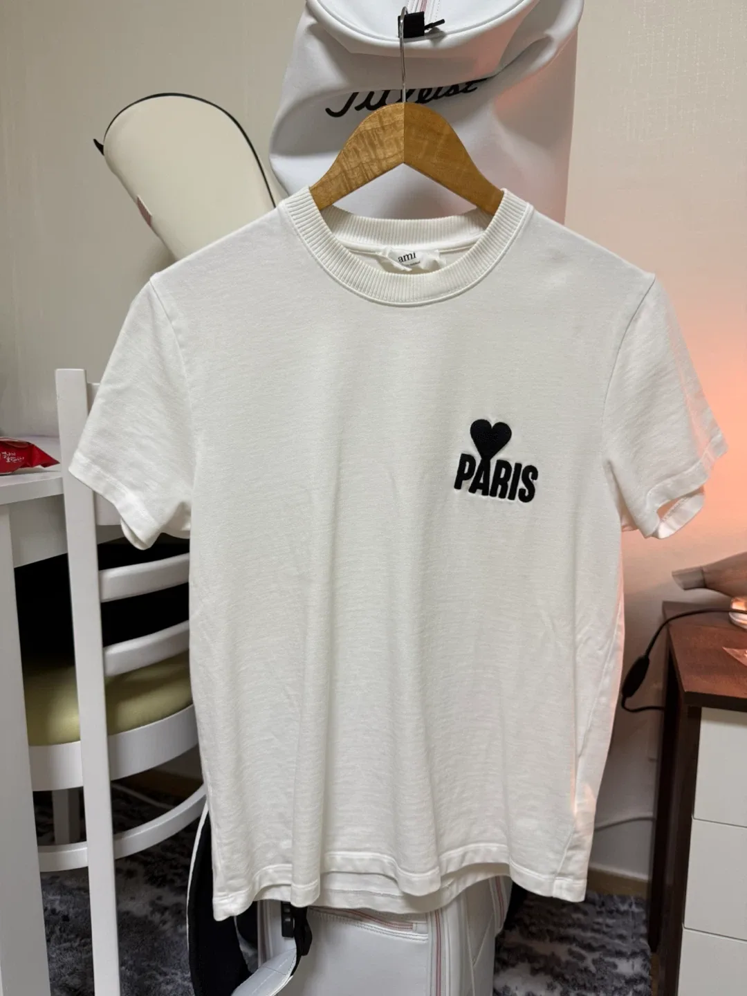 (정품 중고) 아미 반팔티 S 팝니다.