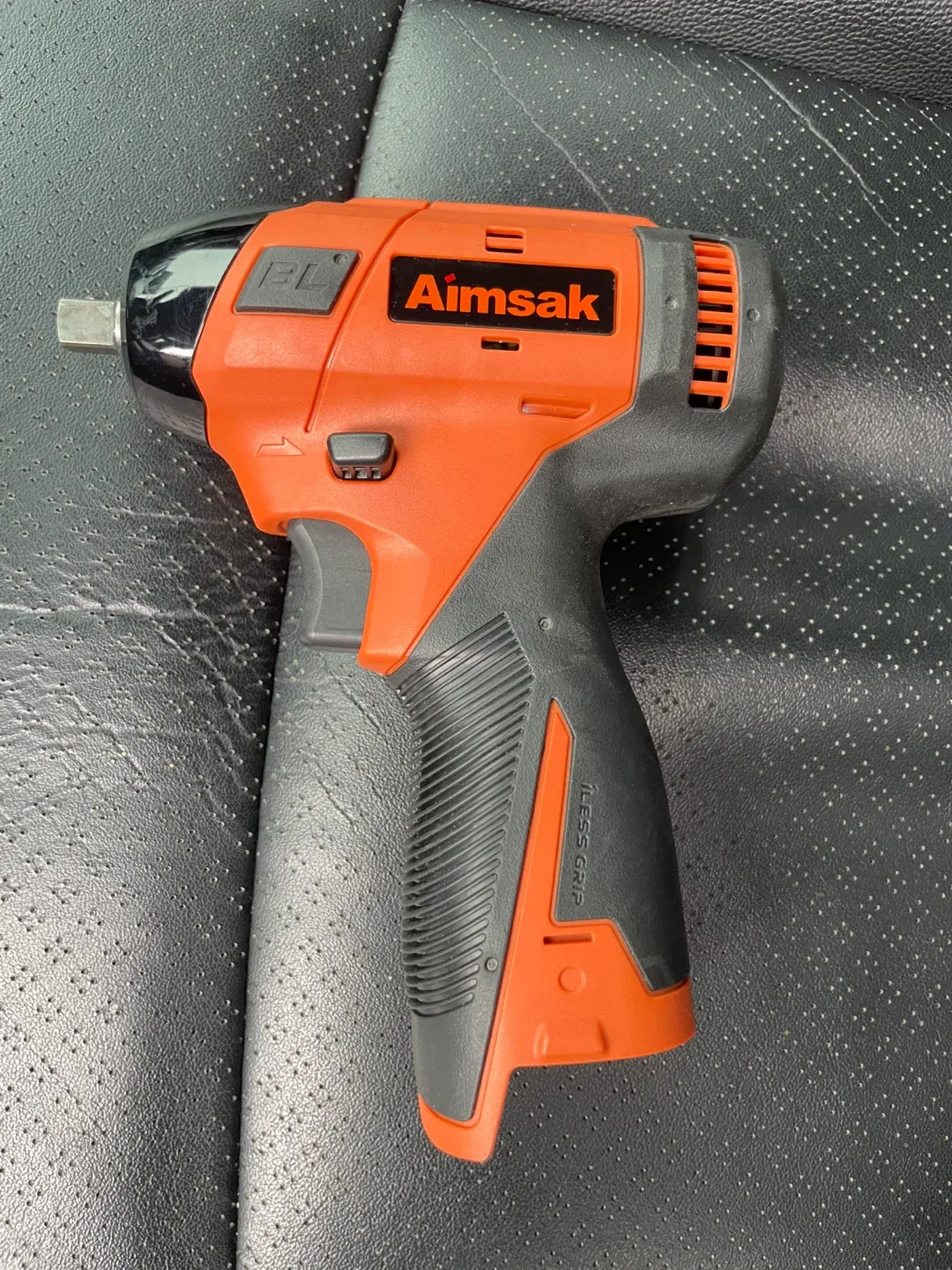 아임삭 14.4볼트 임팩렌치