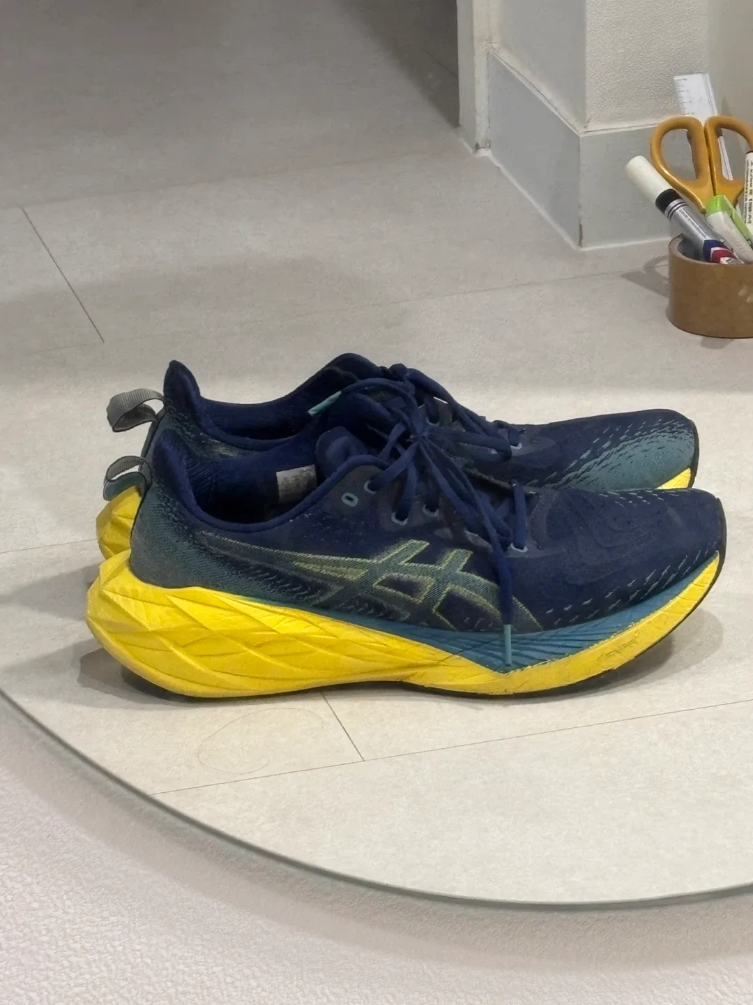 [ASICS 노바블라스트4] 러닝 입문자에게 최고의 선택 / 가성비 좋은 쿠션화 290