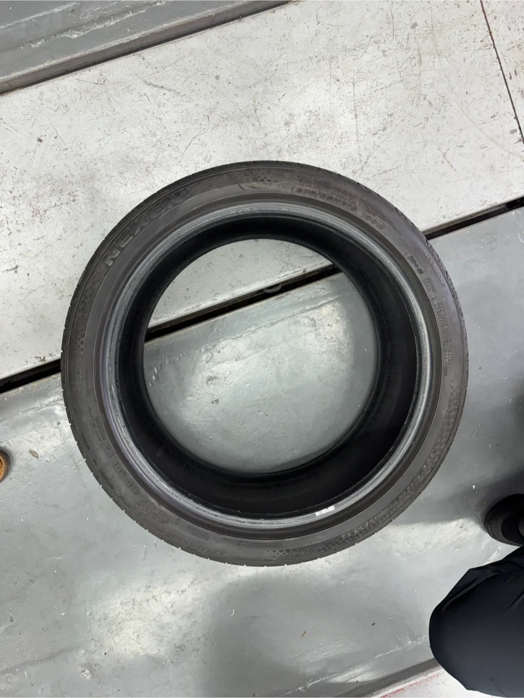 넥센 N FERA Primus 275/35ZR19 중고 타이어