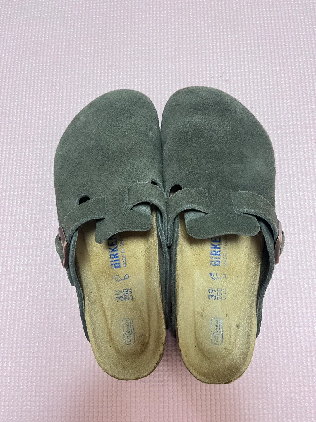 버켄스탁 보스턴 스웨이드 250