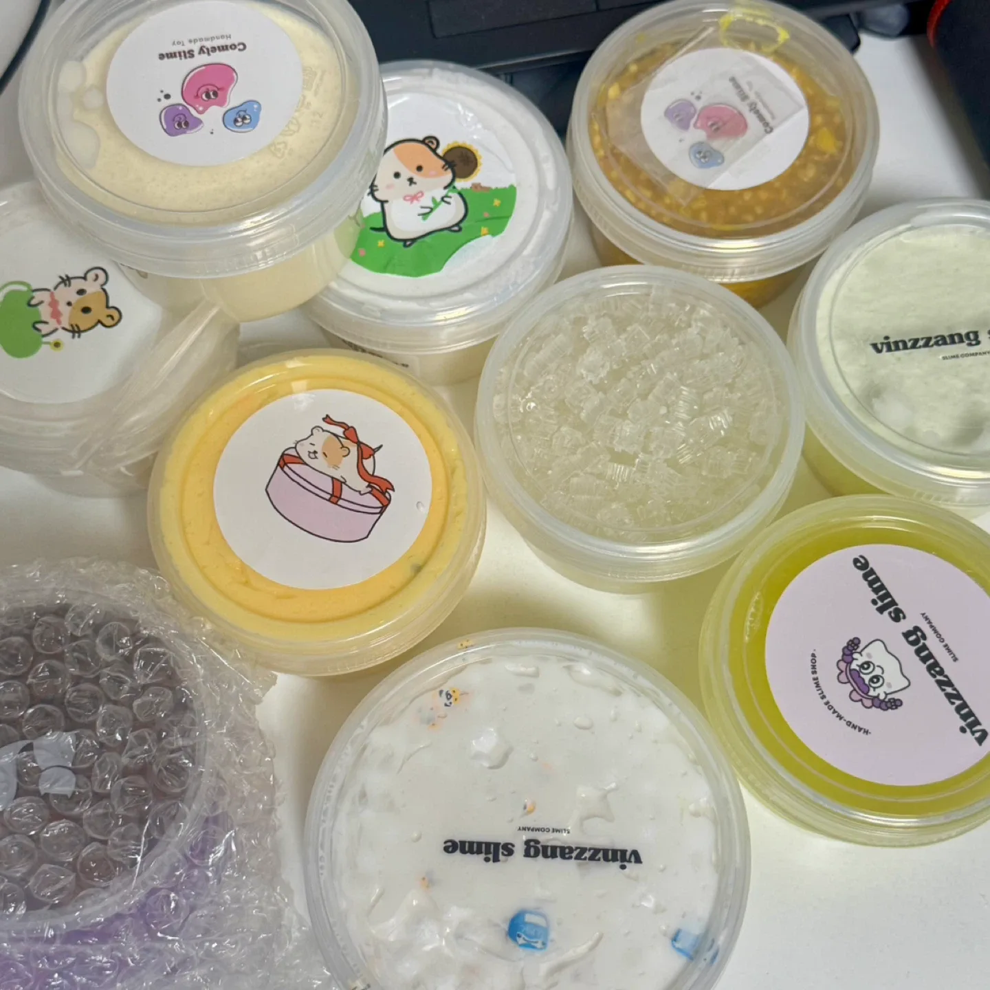 중고 인스타 슬라임 두개씩 판매 ㅅㅊㅇ 인형 키링 재료 파츠)