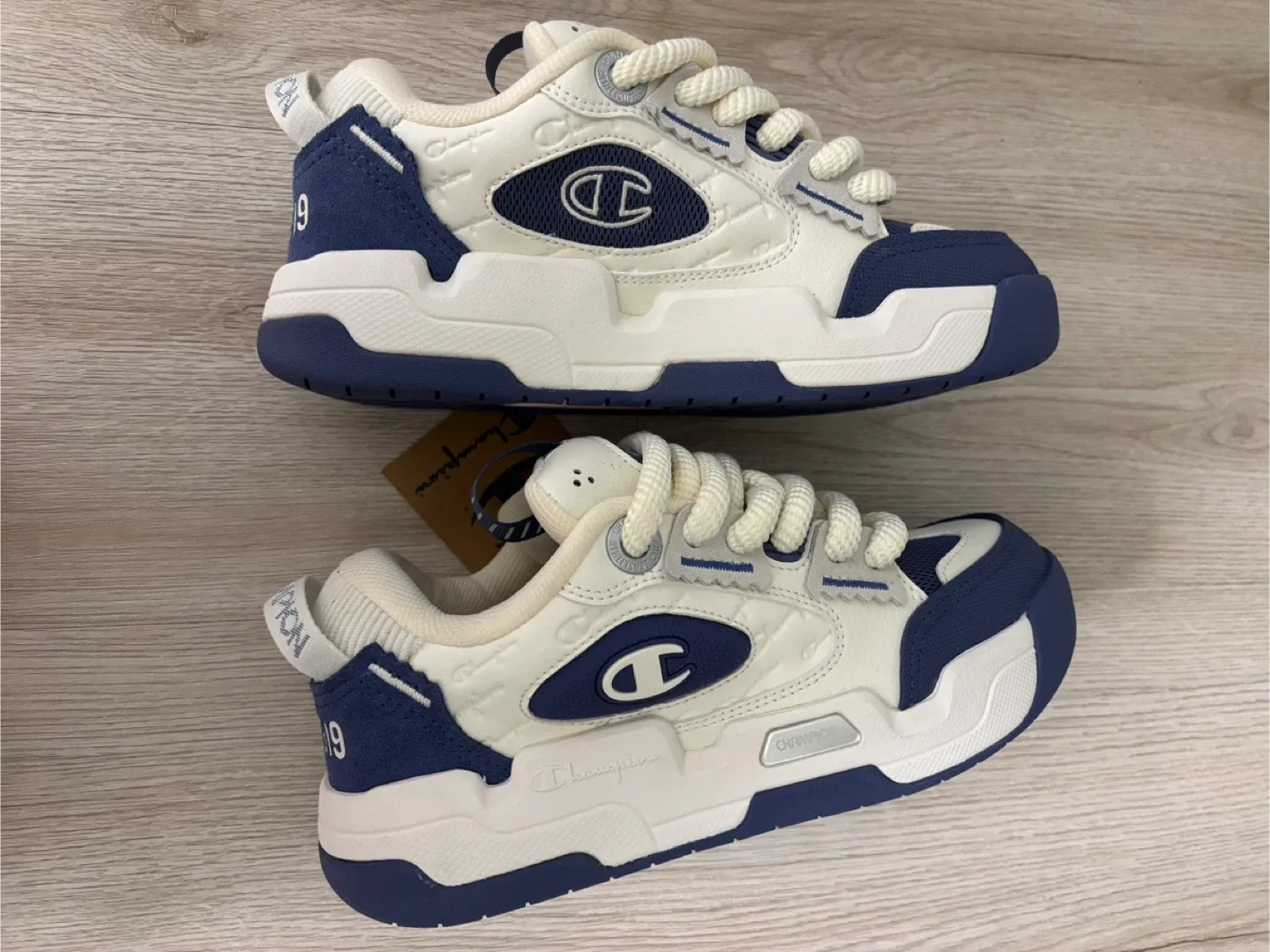 [240] 챔피온 운동화