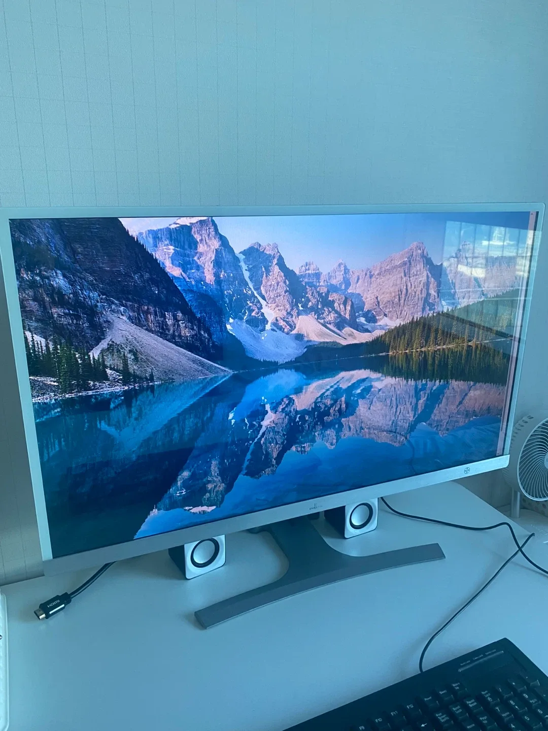 32인치 화이트강화유리 고급 게이밍 모니터 ! 배달가능 !