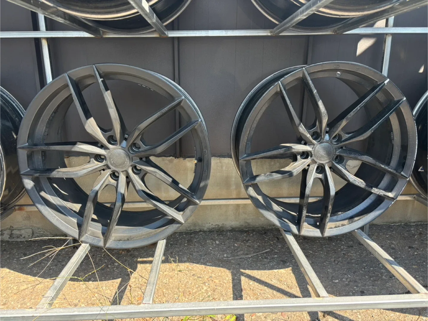 싼마이 묻따19인치 휠