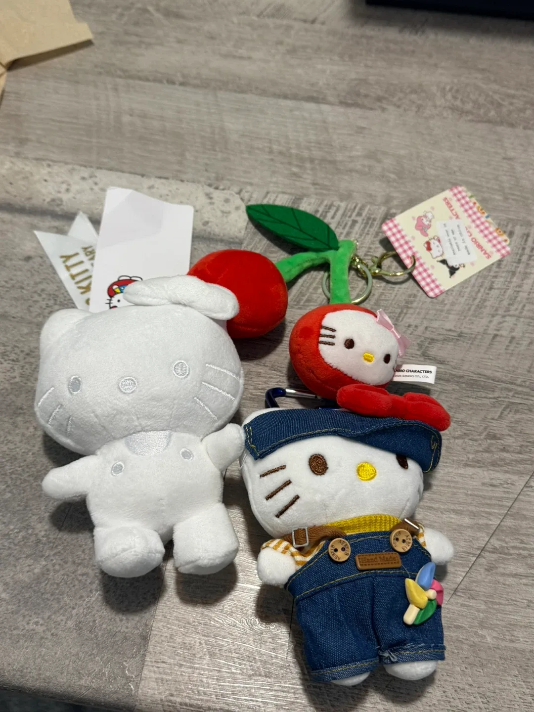 헬로키티 인형키링(마지막 가격내림)