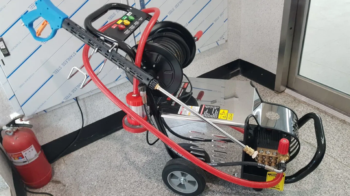 고압세척기 3.5마력 200바 성능최고 신품