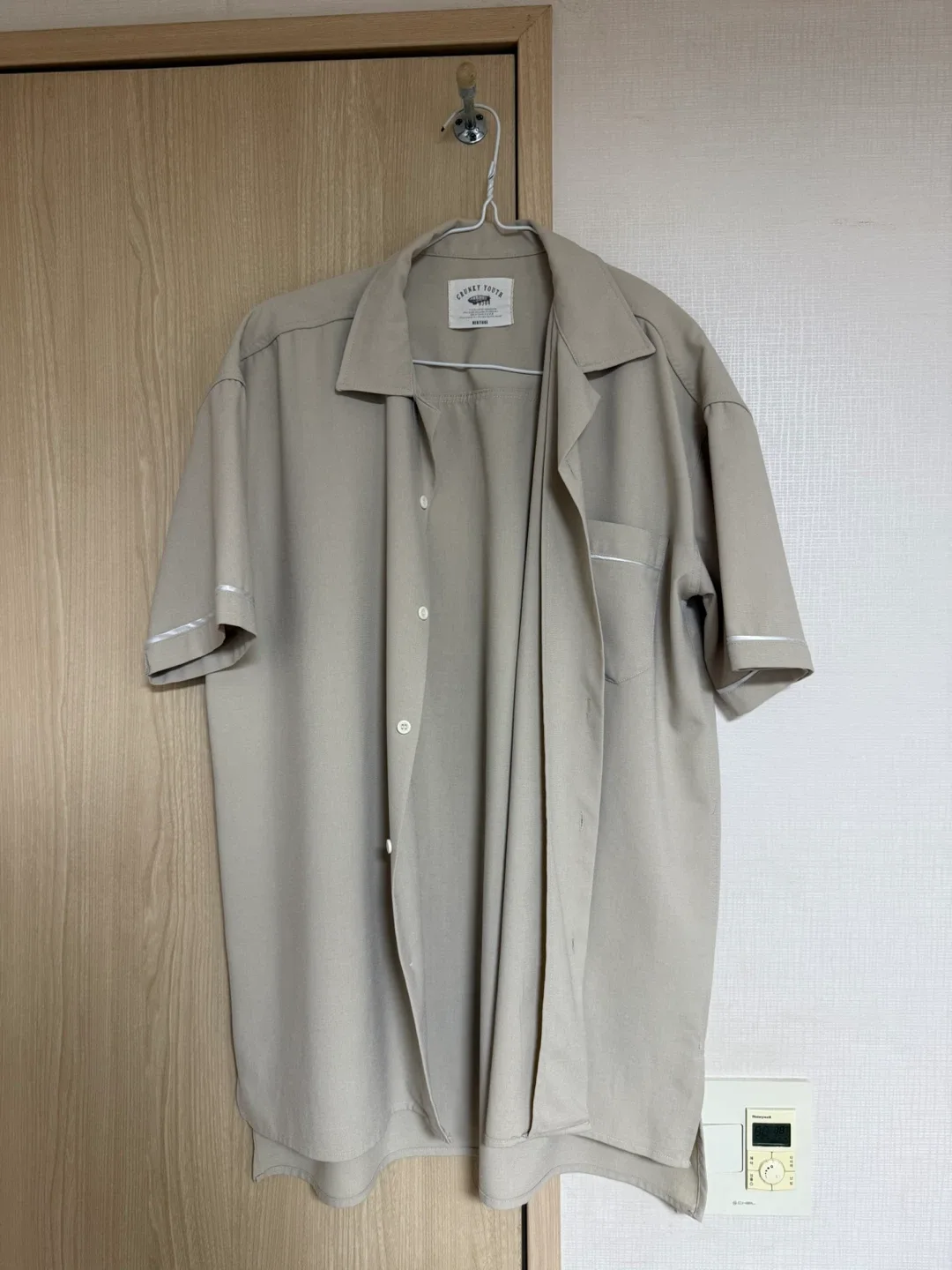 CRUNKY YOUTH 반팔 셔츠