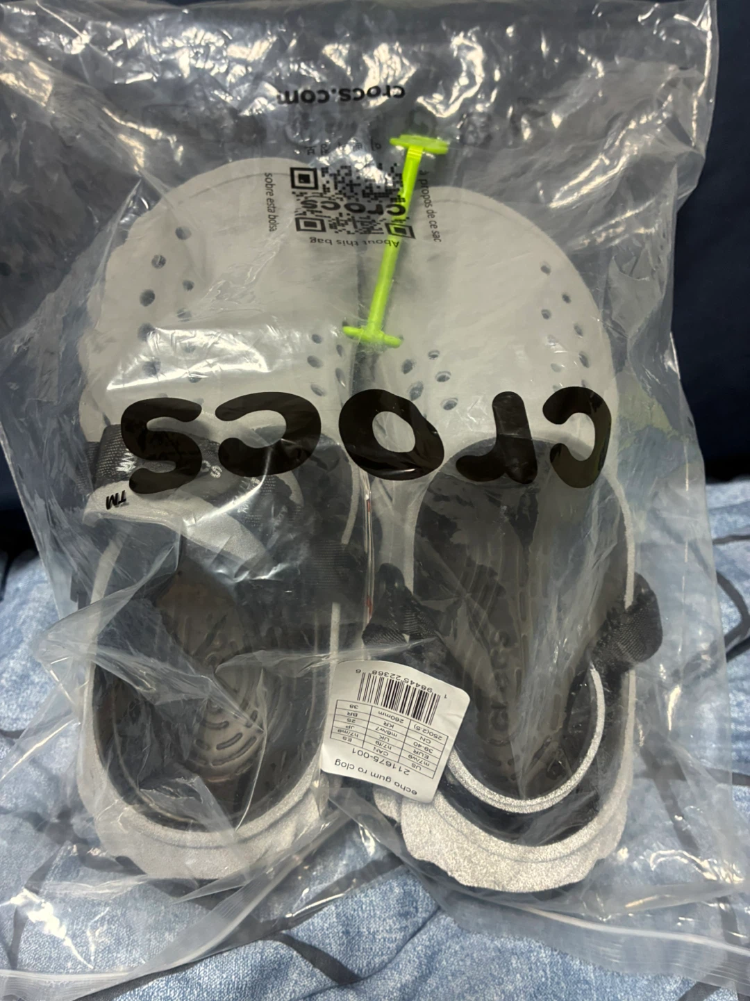 크록스 에코 리플렉티브 클로그 블랙 208795-0WN 교환 하거나 팝니다.