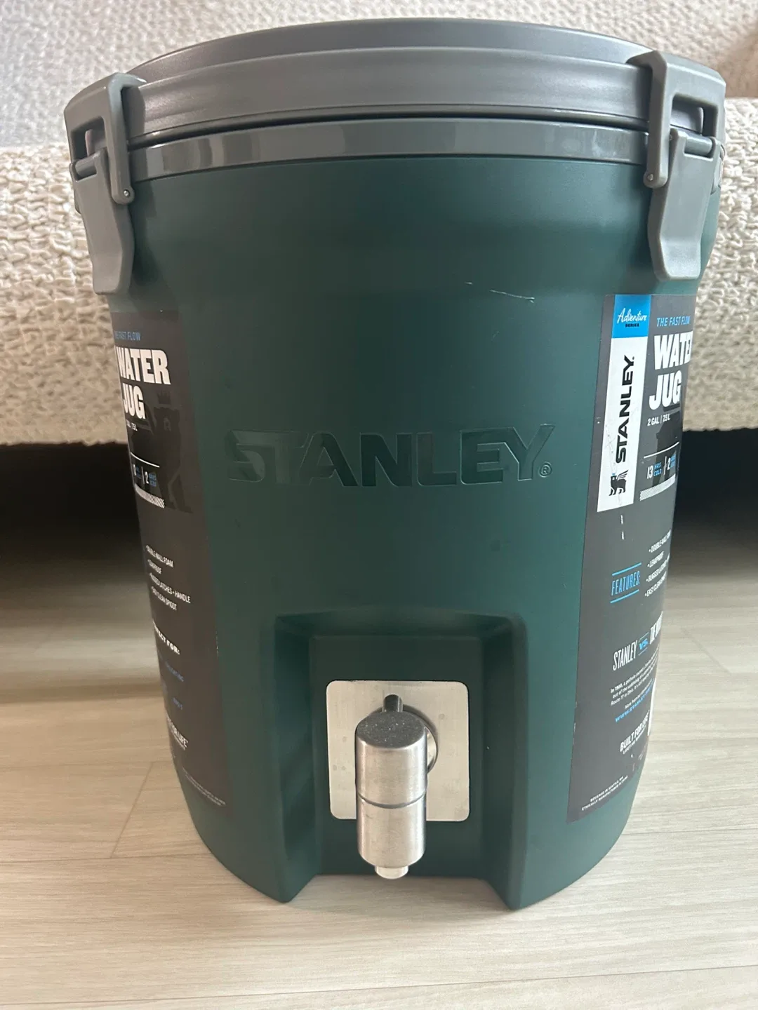 스탠리 워터저그 7.5L + 프리모리 호환 수도꼭지